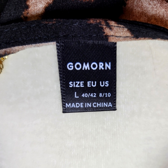 Leopard Romper w/ Ruffle Sleeves V-Neck & Side Zipper, Lightweight Material NWOT - Picture 8 of 8